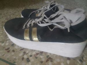 5 sandals