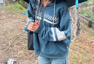 Comfortable Teal Zip-Up Hoodie