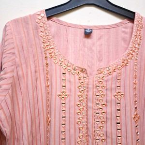 Elegant Pink Striped Kurta