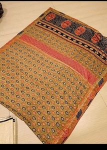 Soft Crepe Saree With Blouse