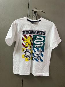 Hogwarts Crest White T-Shirt