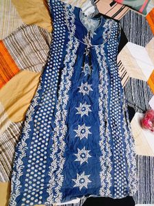 Blue Cotton Kurta with White Print
