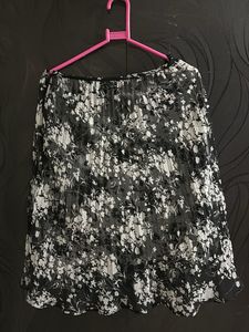 Chic Floral Print Pleated Skirt