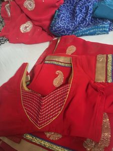 Elegant Red Paisley Saree