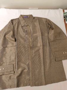 Classic Men's Shirt - Shinny Brown colour