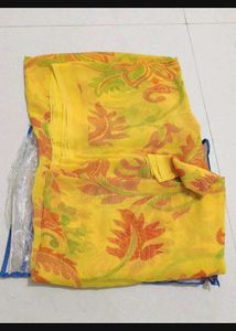 Vintage Floral Print Saree