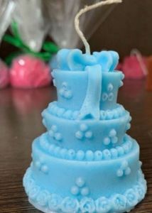 1 Cake Shaped Candle