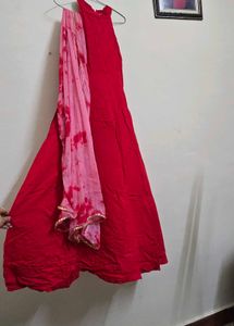 Vibrant Red Kurta Set with die Dupatta