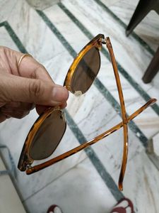 Sunglasses - Tortoise Shell &amp; Black