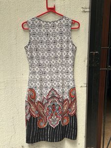 Stylish Sleeveless Printed Dress