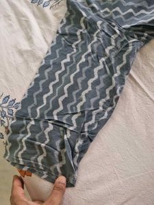 Stylish Grey Zigzag Print Kurta