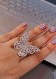 Stunning Butterfly Ring with Crystals