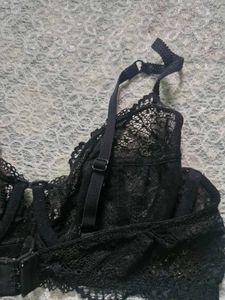 Elegant Black Lace Bra