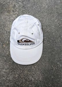 Quiksilver White Baseball Cap 🧢
