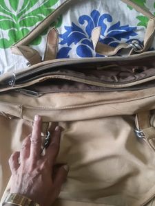 Big Shoulder Bag With Many Compartments