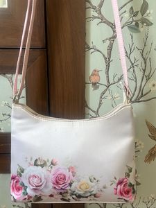 Charming Floral Print Sling Bag