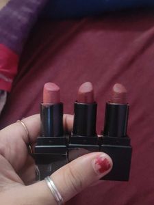 Blue Heaven Get Matte Lipstick Lot