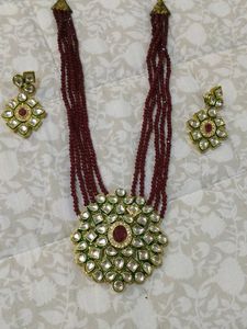 Stunning Kundan Necklace &amp; Earring Set