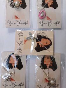 Pearl Pendants - Set of 5
