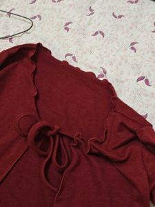 Chic Maroon Tie-Front Cardigan