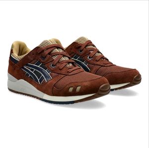 ASICS Gel-Lyte III og Sneakers UK8