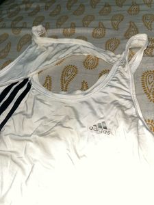 Assorted Women's Tops Bundle (9x top
