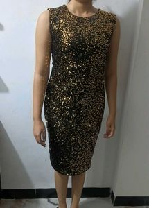 Sparkling Black & Gold Sequin Dress.   ope