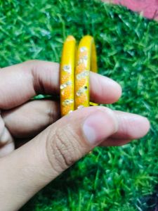 Sparkling Multi-Color Bangles Set