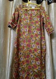 Beautiful Kurti For Saroni ..🌹