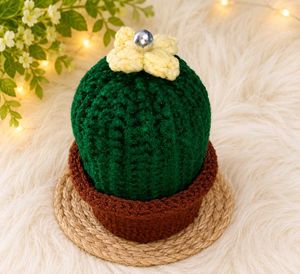 Cactus Pincushion with Pins