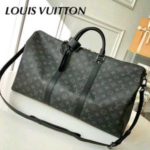 LOUIS VUITTON* ( NO BOX)*GYMBAG#TRAVELINGBAG#**UNI