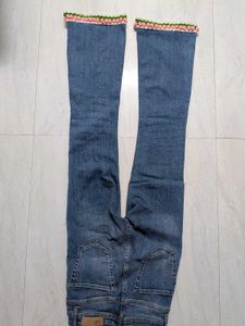 Unique Crocheted Hem Jeans