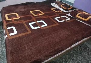 Price Drop Double Bed Woollen Bedsheet