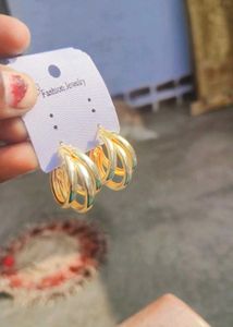 Triple Round Shape Golden / Silver  Korean Studs