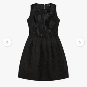 Chic Fit and Flare Dress(M)