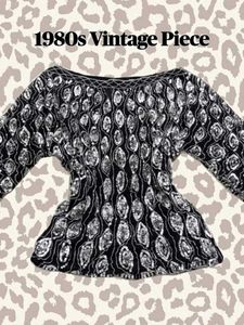 ⭐SALE ⭐Authentic 1980s Vintage Beaded Top ✨