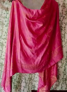 Aunthetic Chanel pink n gold scarf