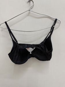 Victoriasecret Black pushup Bra