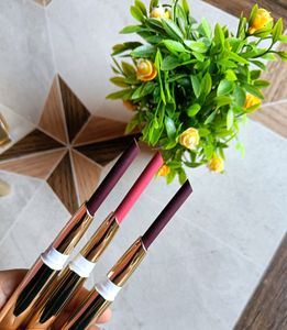 LIPSTICK