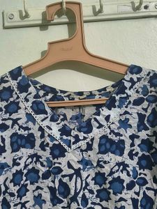 Blue floral print kurta