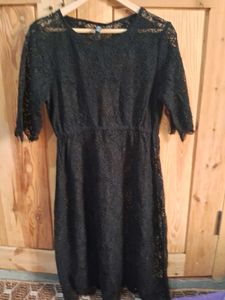 Elegant Black Lace Midi Dress