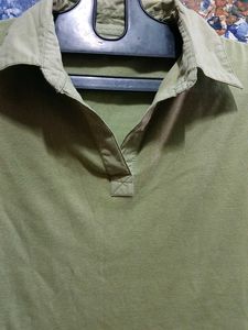 Les Femme Green Collared Tunic Top