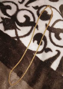Elegant Gold Chain Necklace