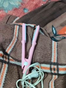 Mini Hair Straightener