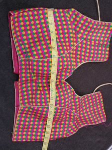 Multicolored Stitch Blouse With Pads