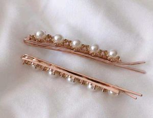 Elegant Pearl Hair Clips