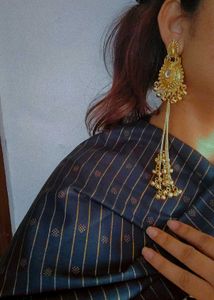 Exquisite Gold Tassel Drop Earrings