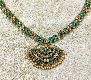 Teal &amp; Pearl Necklace