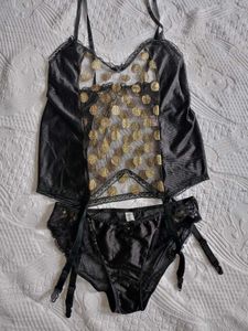 Elegant Black Lingerie Set