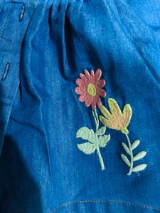 Cute Denim Dress with Appliques
